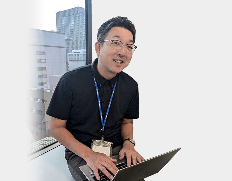 サービス本部　三浦 健